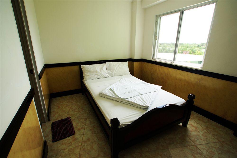 Green One Hotel มักตัน ภายนอก รูปภาพ